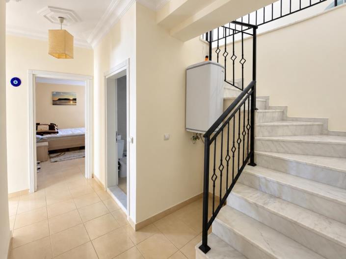 Image No.20-3 Bed Duplex for sale