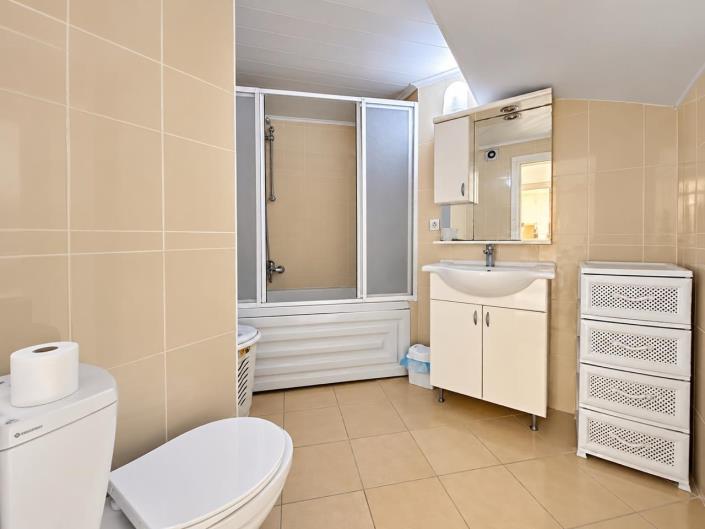 Image No.26-3 Bed Duplex for sale