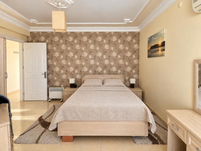 Image No.27-3 Bed Duplex for sale