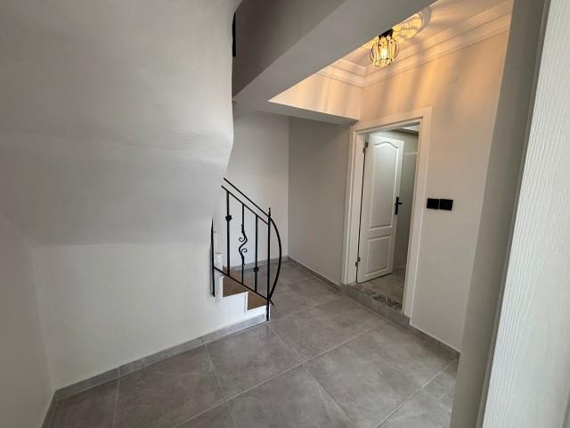 Image No.19-3 Bed Duplex for sale