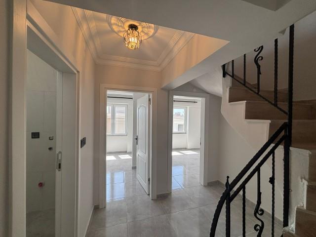 Image No.7-3 Bed Duplex for sale