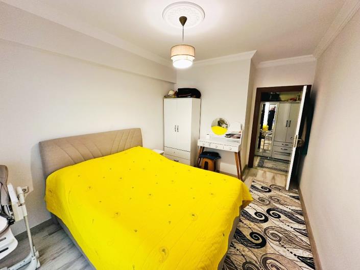 Image No.25-4 Bed Duplex for sale