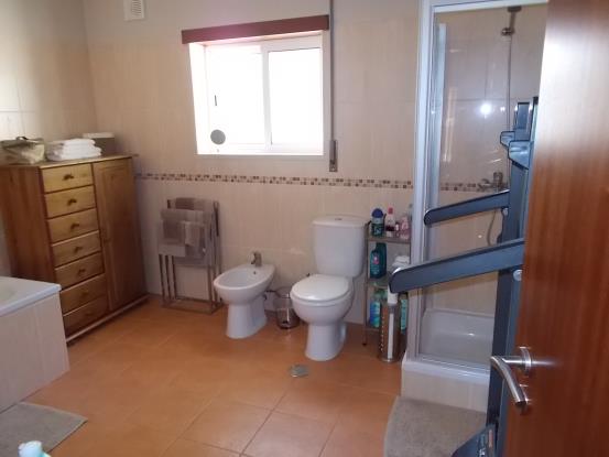 Image No.8-3 Bed Bungalow for sale