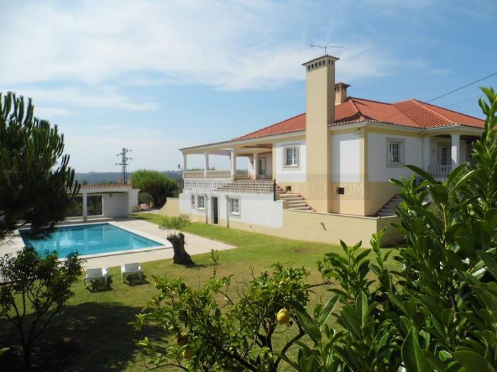 Image No.3-Villa de 4 chambres à vendre à Tomar