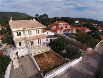 4 Bed House/Villa for sale