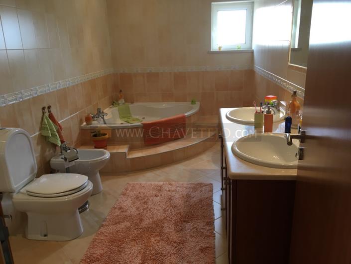 Image No.9-4 Bed House/Villa for sale