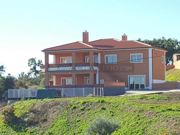 Image No.3-Villa de 4 chambres à vendre à Tomar