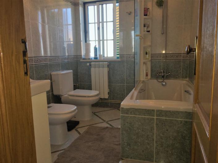 Image No.13-3 Bed Townhouse for sale