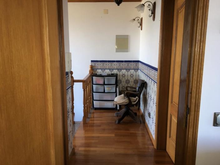 Image No.18-3 Bed Townhouse for sale