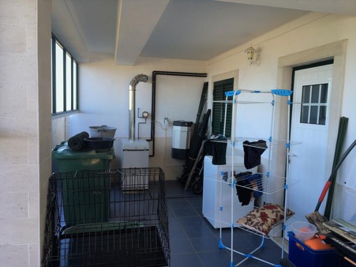 Image No.25-3 Bed Townhouse for sale