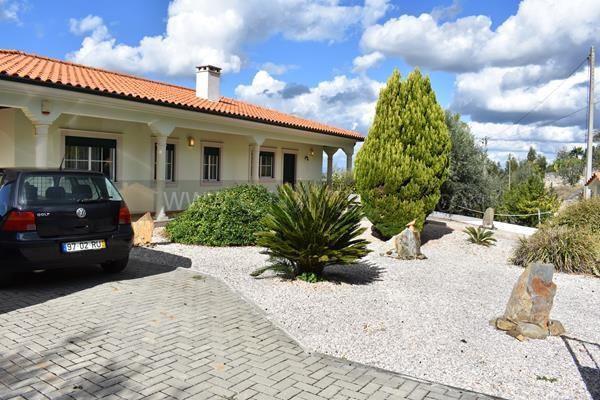 Image No.2-5 Bed Villa for sale