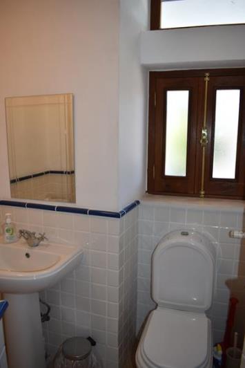 Image No.12-3 Bed House for sale