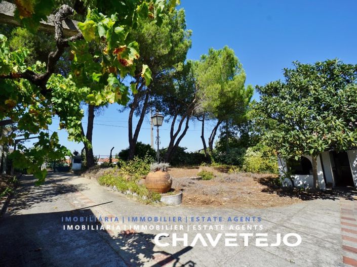 Image No.5-2 Bed Farmhouse for sale