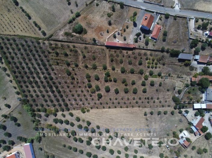 Image No.56-2 Bed Farmhouse for sale