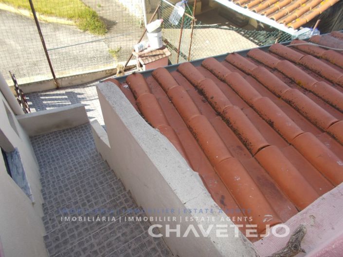 Image No.19-2 Bed House for sale