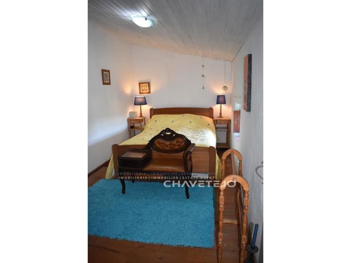 Image No.11-2 Bed House for sale