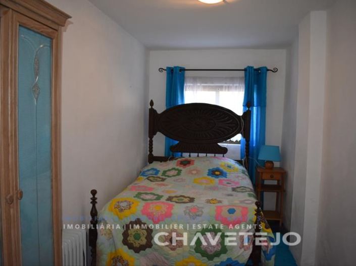 Image No.17-2 Bed House for sale