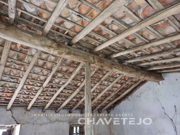 Image No.12-1 Bed House for sale