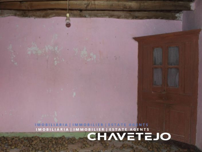 Image No.13-2 Bed House for sale