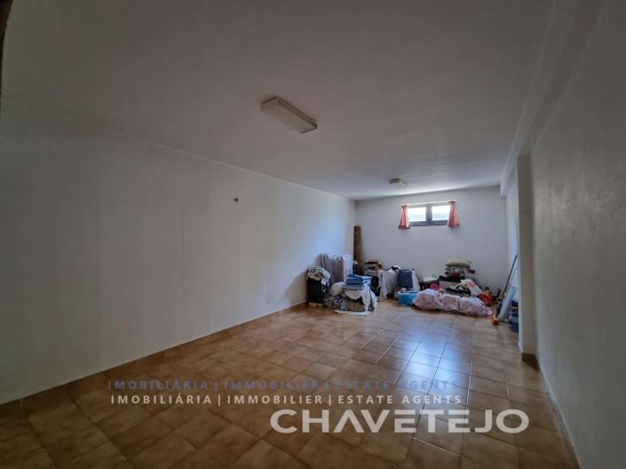 Image No.29-3 Bed House for sale