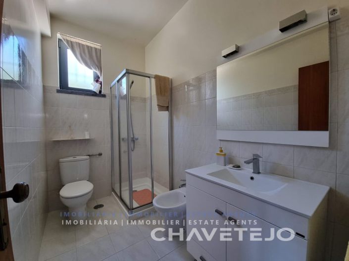 Image No.30-3 Bed House for sale