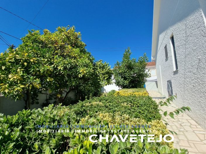 Image No.43-3 Bed House for sale