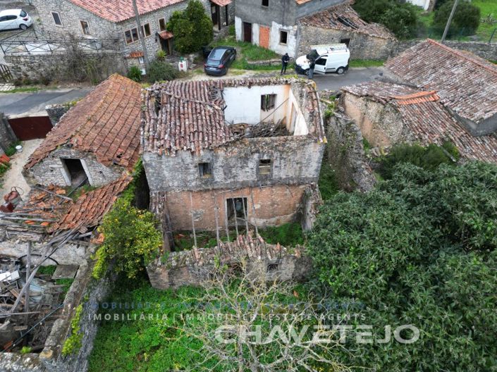 Image No.18-4 Bed House for sale