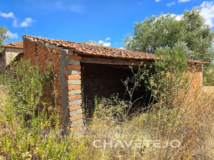 Image No.13-2 Bed House for sale