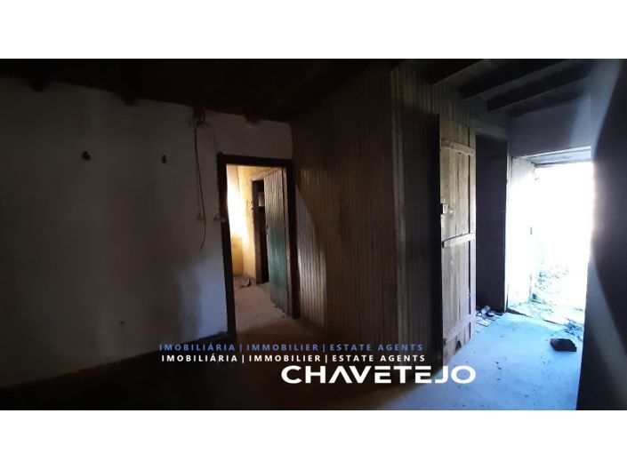 Image No.10-4 Bed House for sale