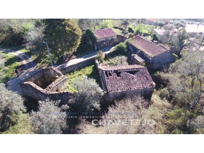 Image No.2-4 Bed House for sale