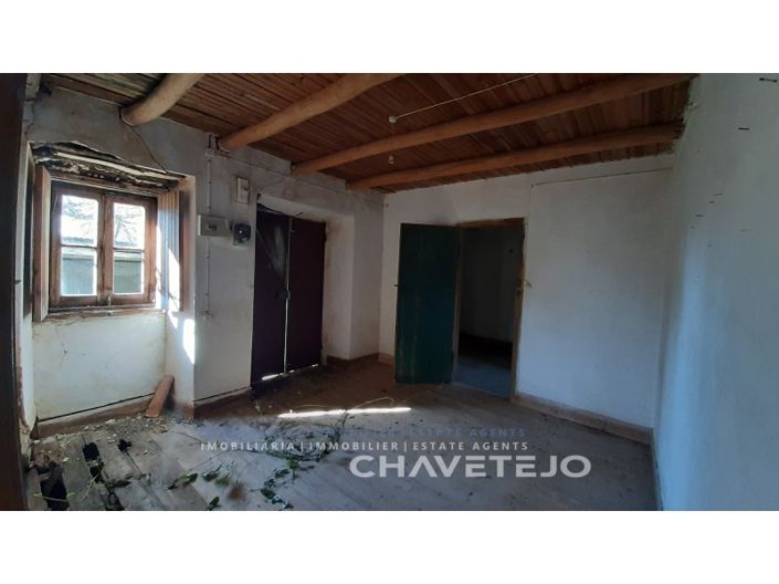 Image No.8-4 Bed House for sale