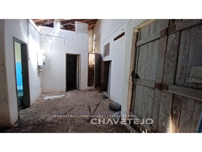 Image No.27-3 Bed House for sale