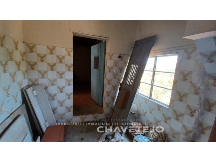 Image No.32-3 Bed House for sale