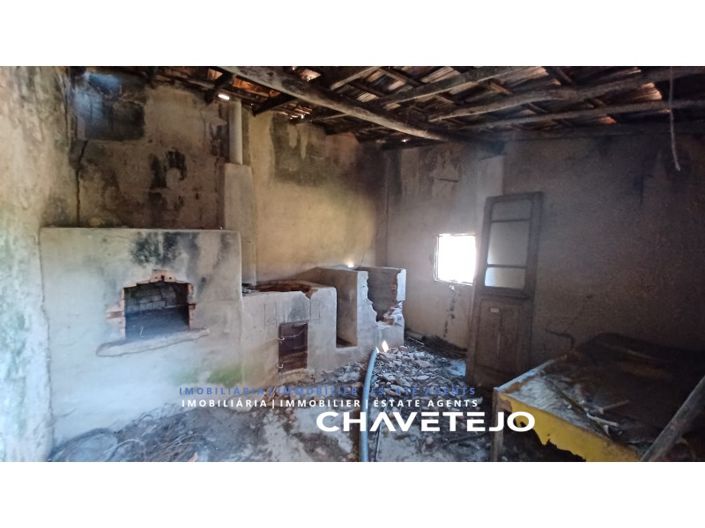 Image No.8-3 Bed House for sale