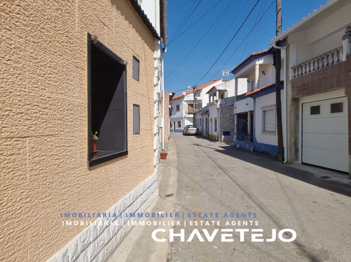 Image No.49-3 Bed House for sale