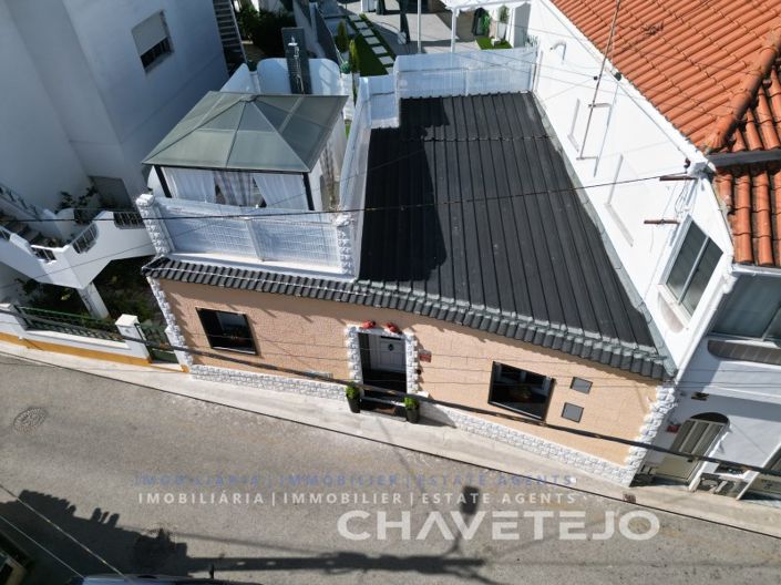 Image No.52-3 Bed House for sale