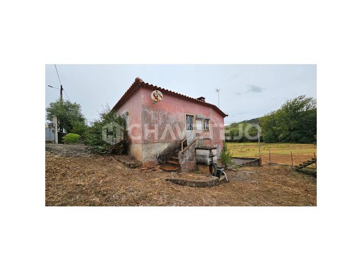 Image No.1-5 Bed House for sale