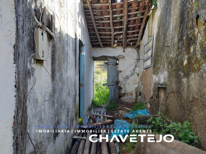 Image No.2-Maison de 4 chambres à vendre à Tomar