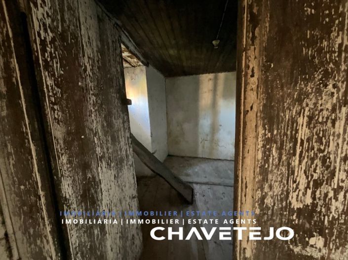 Image No.7-2 Bed House for sale