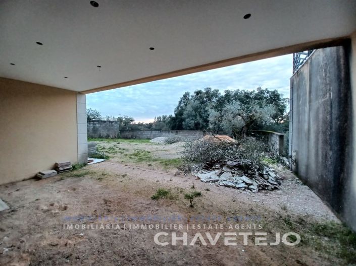 Image No.51-3 Bed House for sale