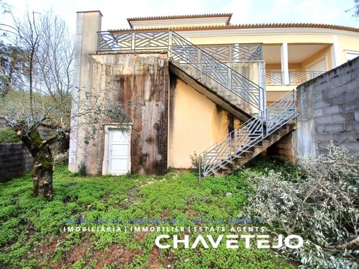 Image No.6-3 Bed House for sale