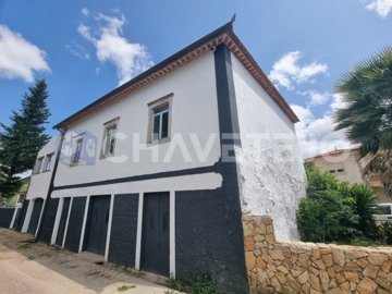 1 - Alvaiázere, House