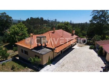 1 - Ansião, Farmhouse