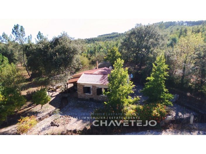 Image No.28-2 Bed Farmhouse for sale