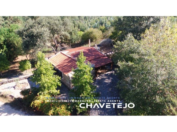 Image No.29-2 Bed Farmhouse for sale