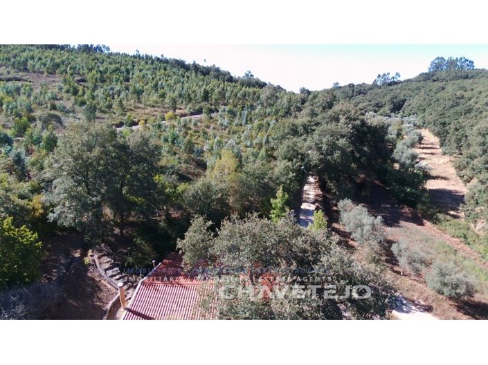 Image No.34-2 Bed Farmhouse for sale