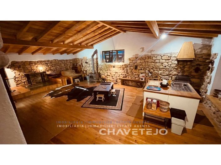 Image No.1-Ferme de 2 chambres à vendre à Alvaiázere