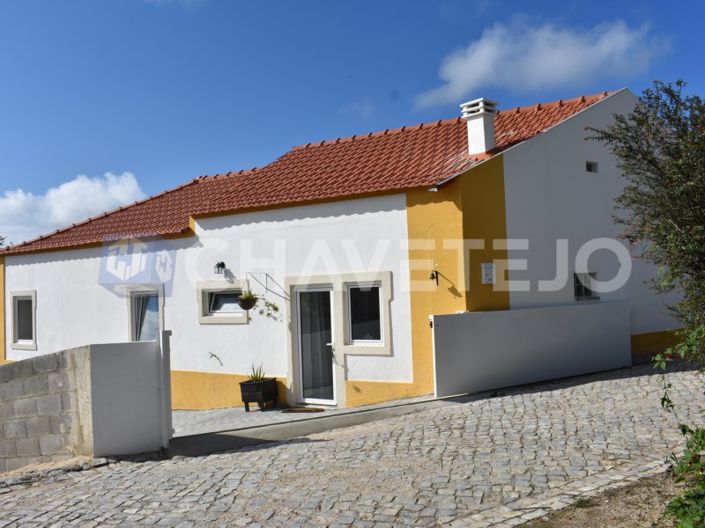Image No.1-Maison de 3 chambres à vendre à Figueiró dos Vinhos