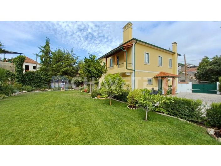Image No.1-2 Bed House for sale