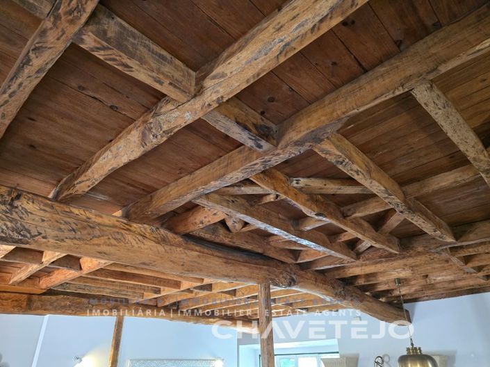 Image No.10-2 Bed House for sale